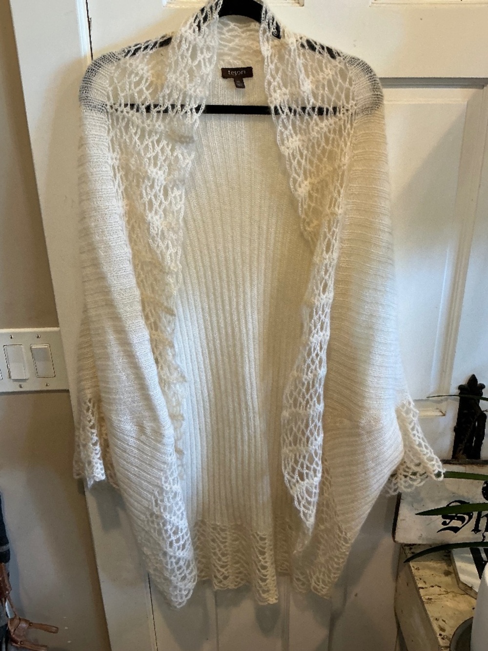 Tesori wrap sweater in creamy white!  Size m/l